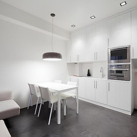 Suite Lux Near Duomo / Mm Tricolore Milan Exterior photo
